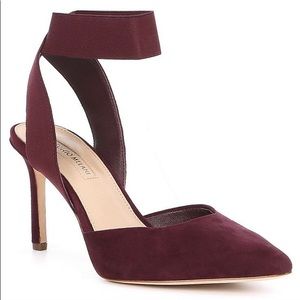 • burgundy heels